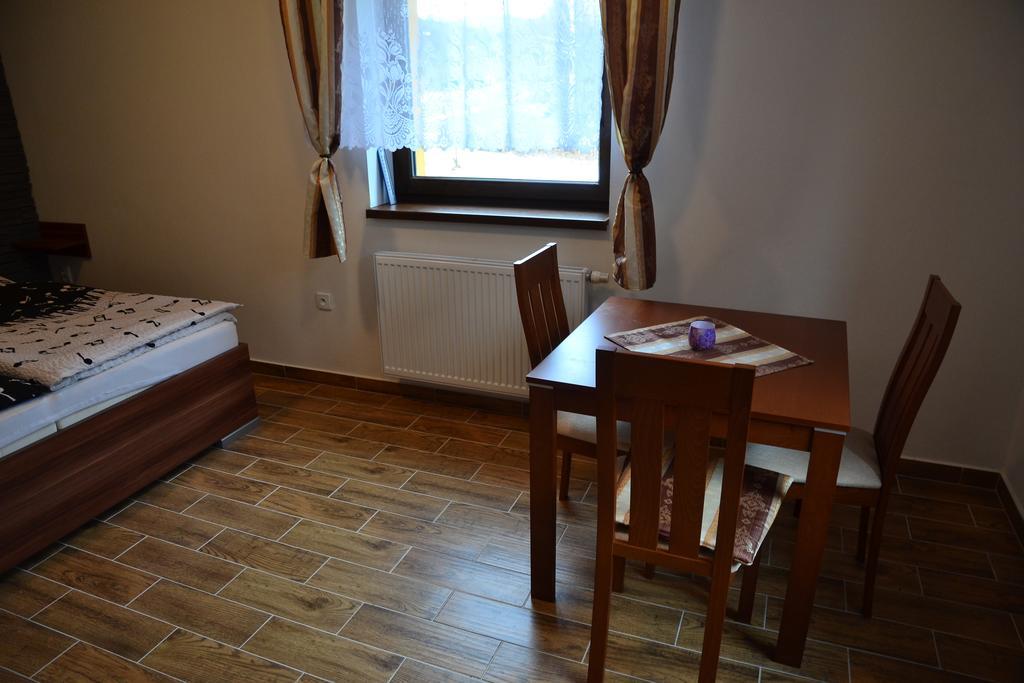 Apartmany Nad Rekou Svoboda nad Úpou Екстериор снимка
